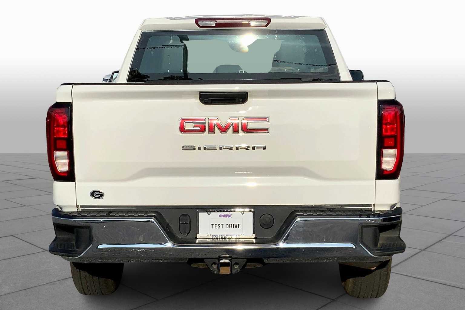 2025 Gmc Sierra 1500 Pro photo 3