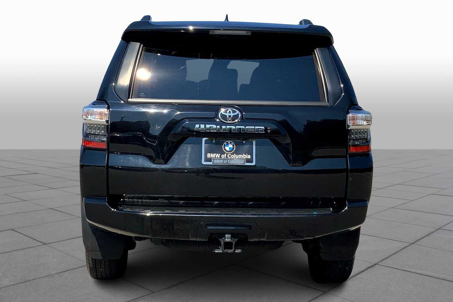2024 Toyota 4Runner SR5 photo 3