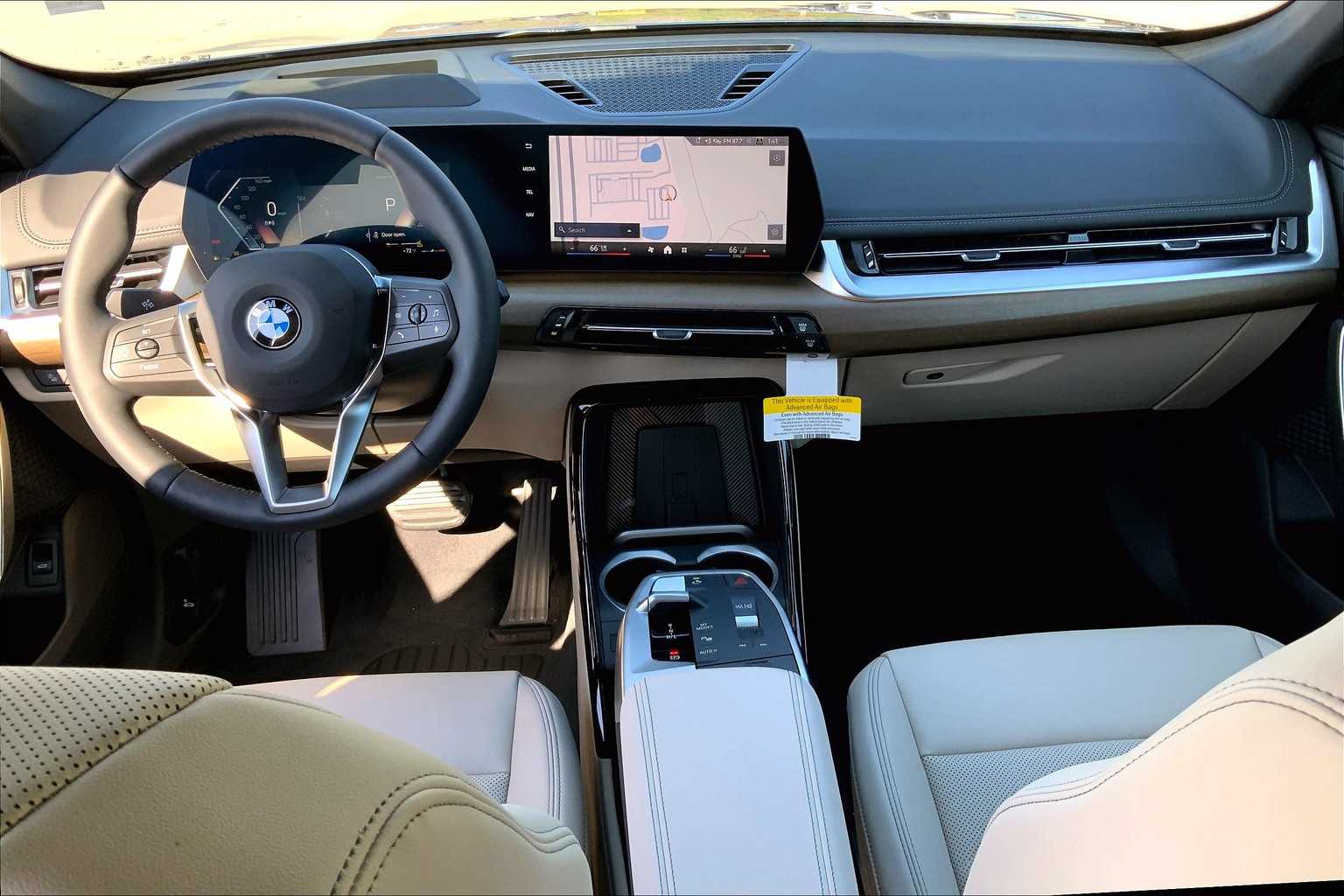 2025 Bmw X1 XDrive28i photo 4