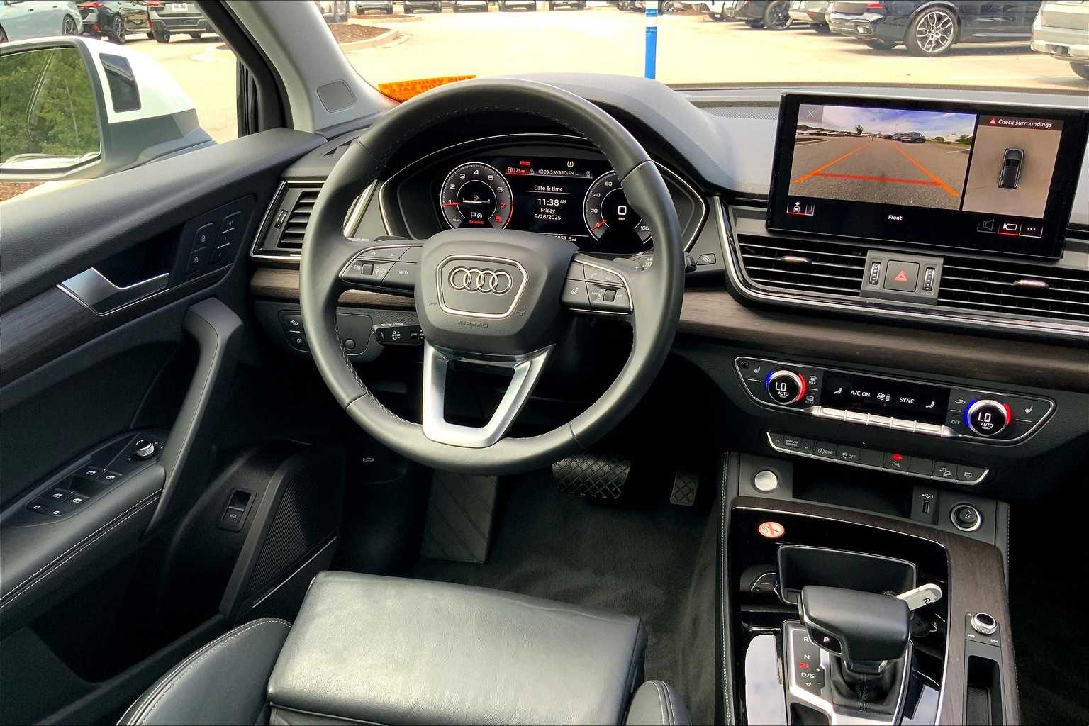 2024 Audi Q5 S line Premium Plus photo 4