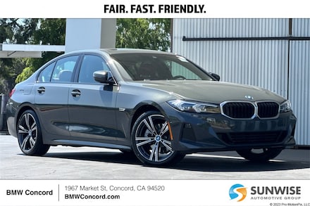 2023 BMW 330e Sedan