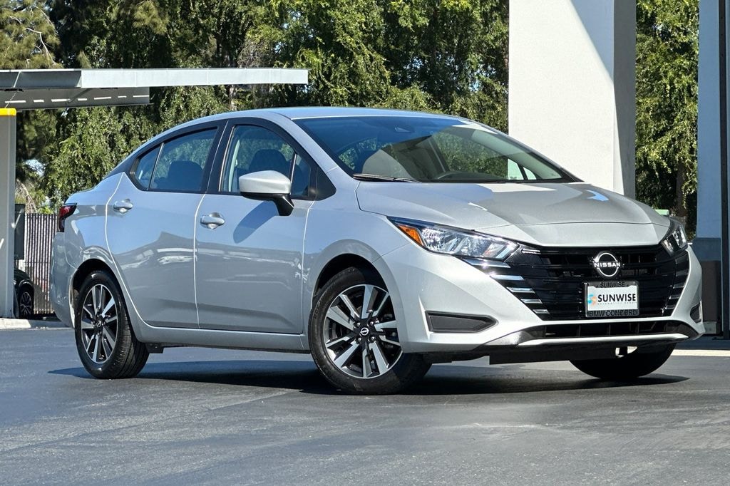 Used 2024 Nissan Versa 1.6 SV Sedan