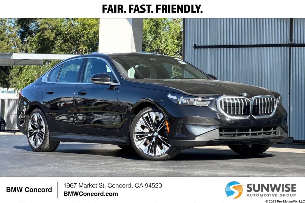 2025 BMW 5 Series 540i xDrive Sedan's photo