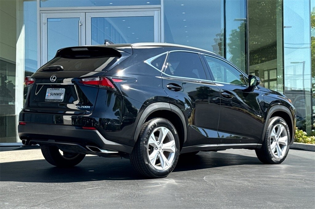 2017 Lexus NX 200t F SPORT photo 3