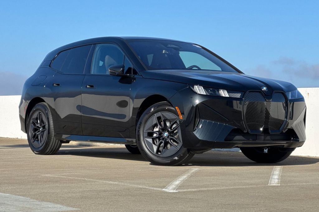 New 2026 BMW iX xDrive60 SUV