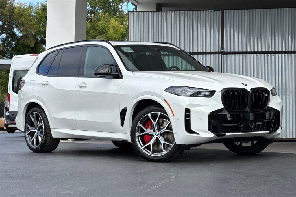 2026 Bmw X5 M60i photo 2
