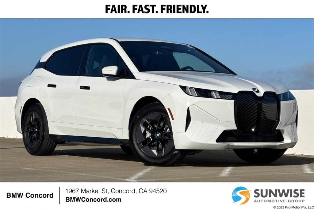 2026 BMW iX 45's photo