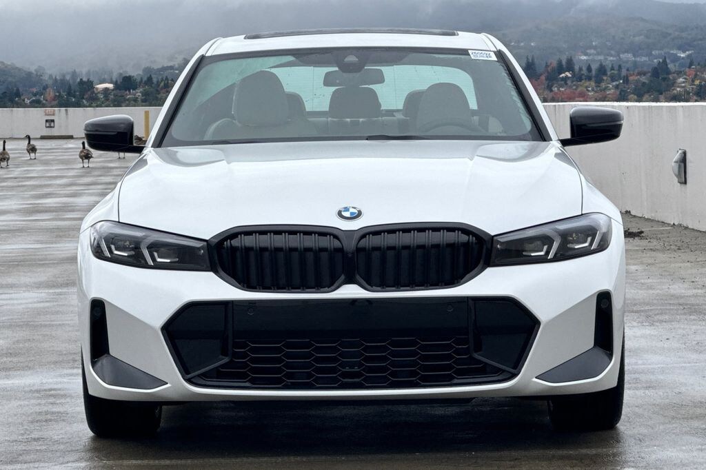 New 2026 BMW 330i NA Sedan