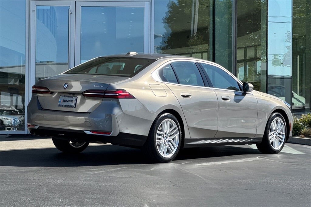 2024 Bmw 530i photo 4