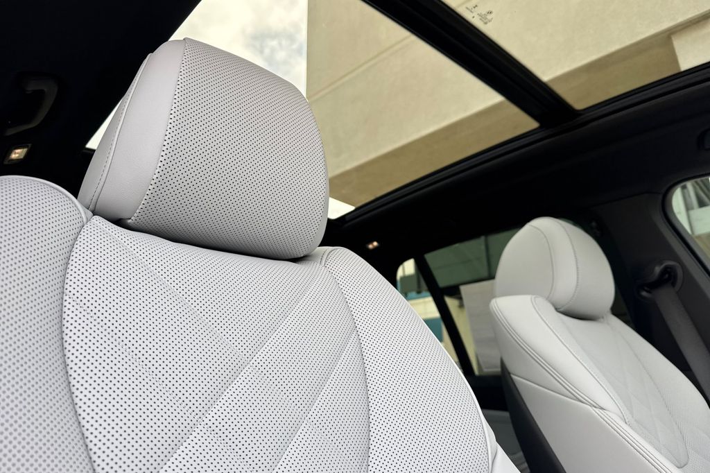 2026 BMW X5 40i - Photo 15