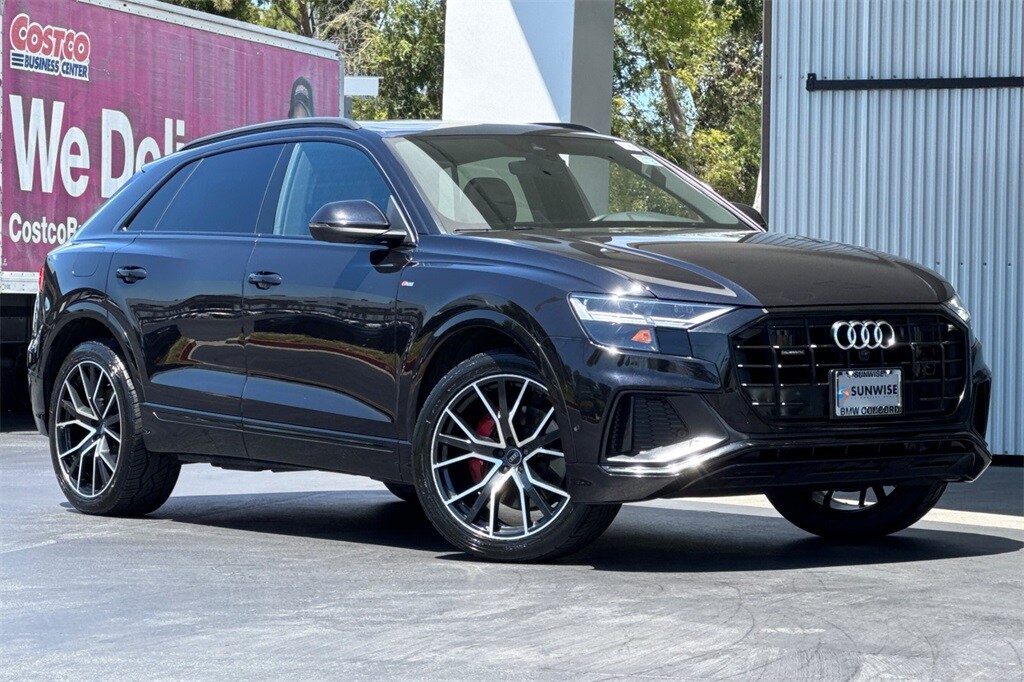 2019 Audi Q8 line Premium Plus photo 2