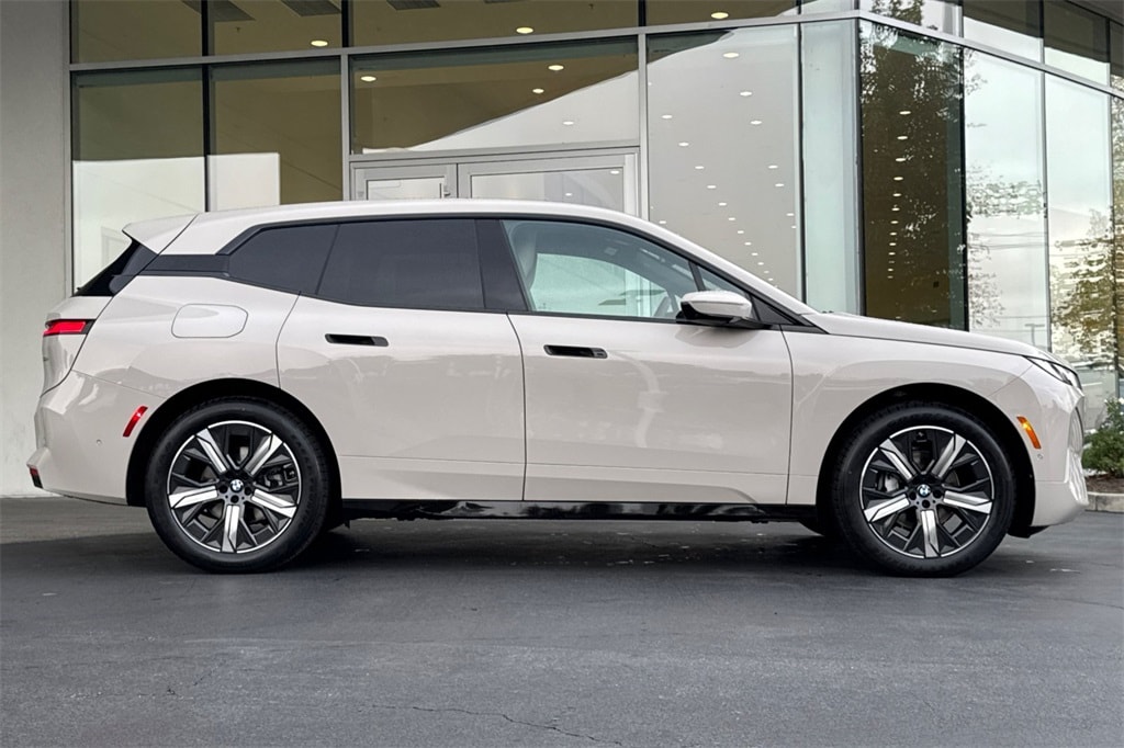 New 2026 BMW iX xDrive45 SUV
