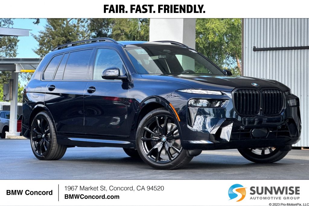 2027 BMW X7 xDrive40i's photo
