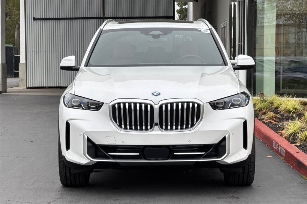 New 2026 BMW X5 xDrive40i SUV