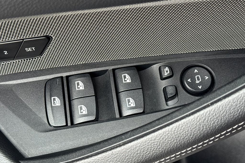 2025 BMW 4 Series 430i - Photo 12