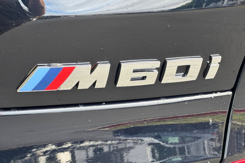 2026 BMW X5 M60i - Photo 7