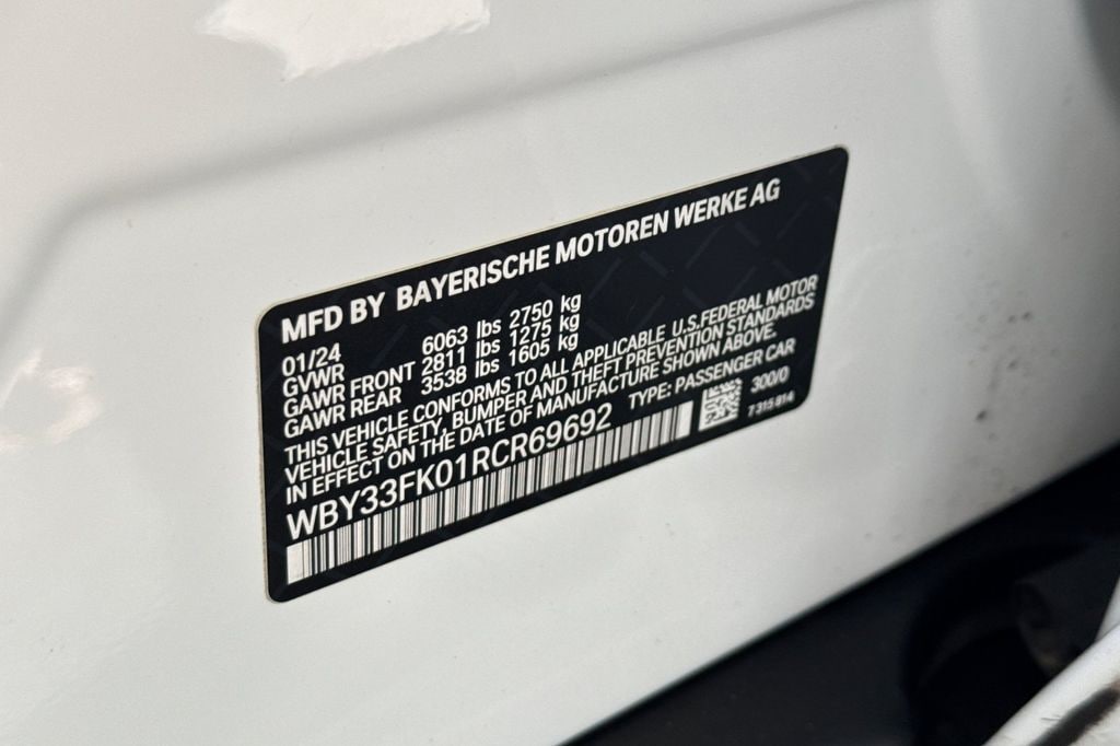 2024 BMW i5 40 - Photo 36