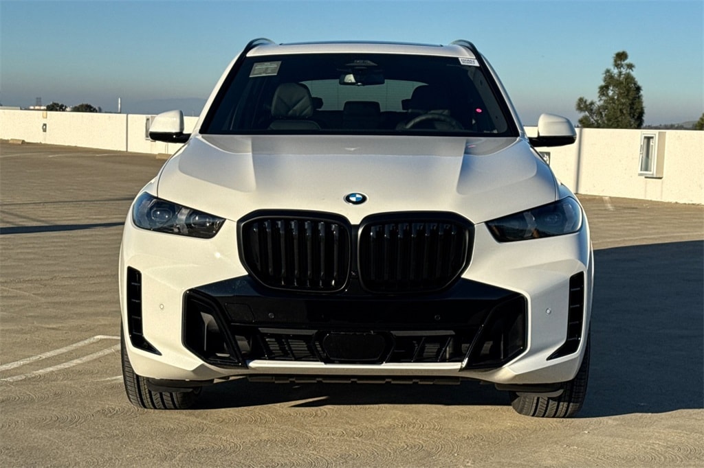 New 2026 BMW X5 xDrive40i SUV