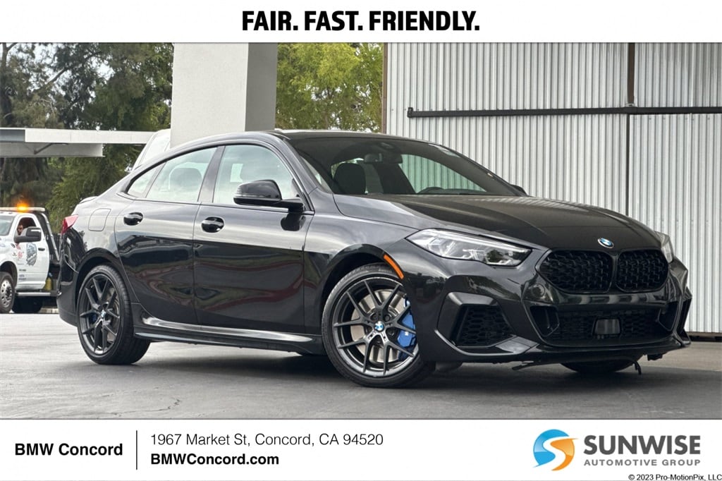 2022 BMW 2 Series M235i