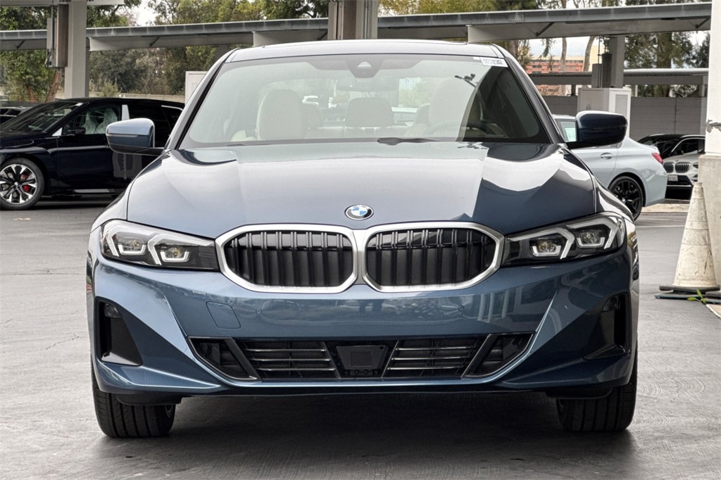 New 2026 BMW 330i NA Sedan