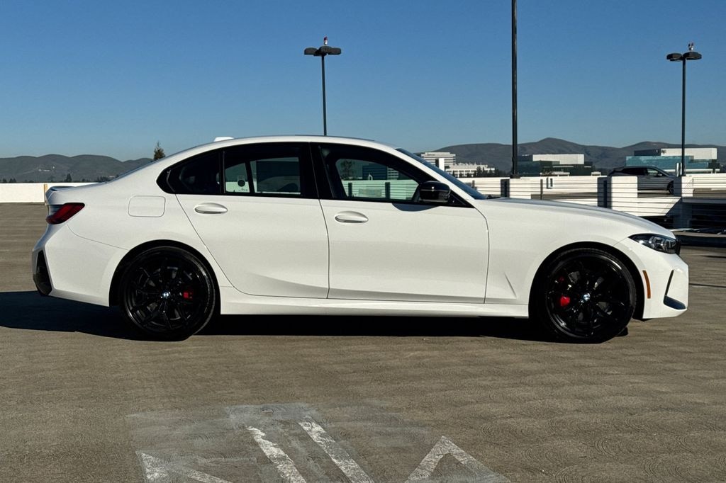 New 2026 BMW 330i NA Sedan