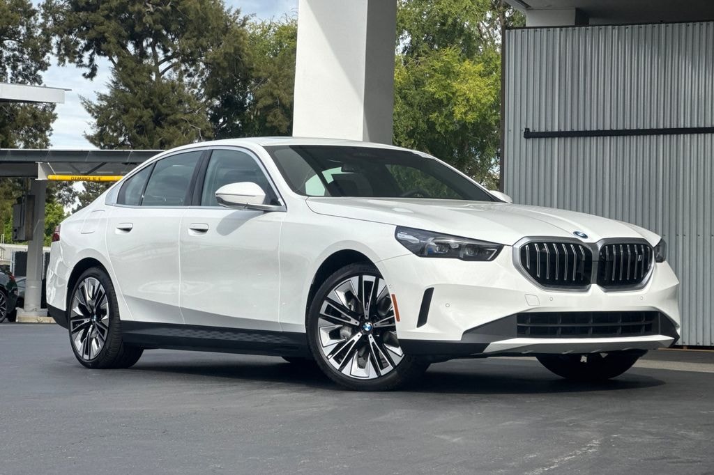 New 2027 BMW i5 eDrive40 Sedan