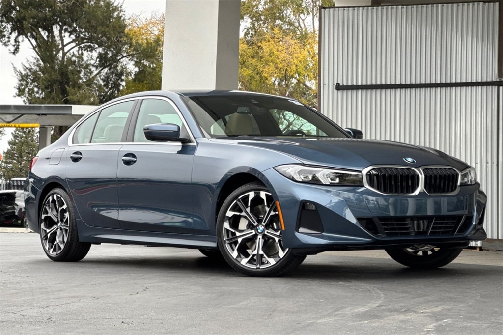 New 2026 BMW 330i NA Sedan
