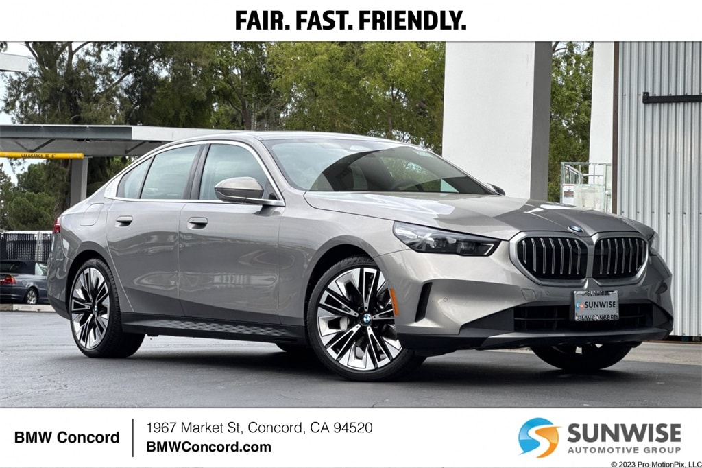 2024 BMW 5 Series 530i's photo