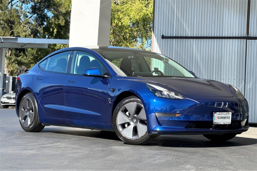 Used 2021 Tesla Model 3 Standard Range Plus Sedan