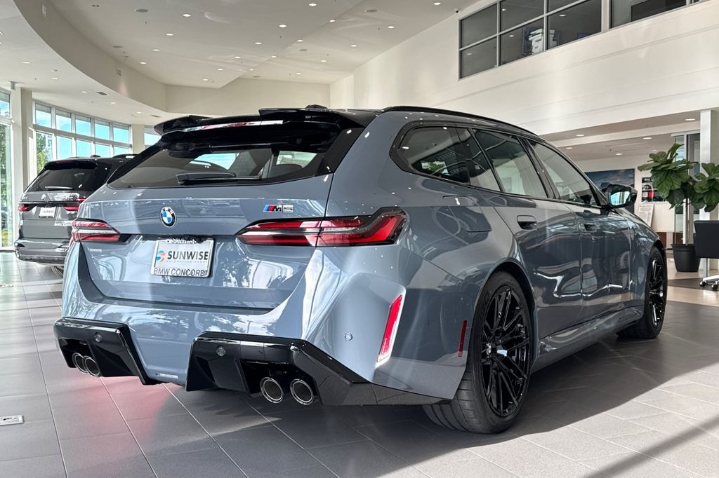 New 2027 BMW M5 Base Touring