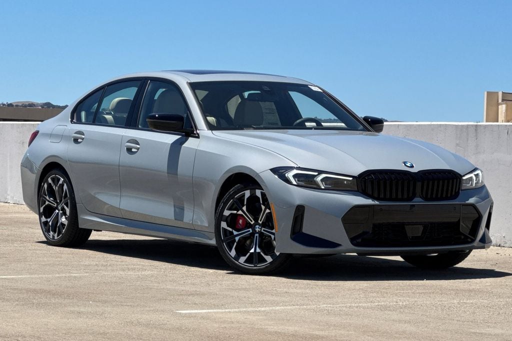 New 2026 BMW 330i Sedan