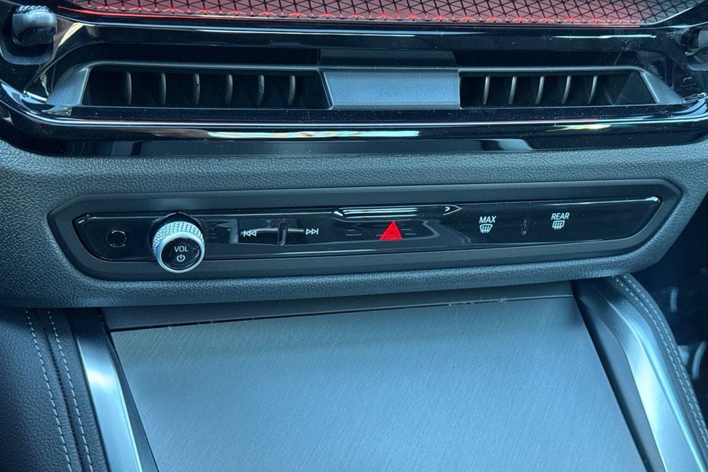 2026 BMW 4 Series M440i - Photo 18