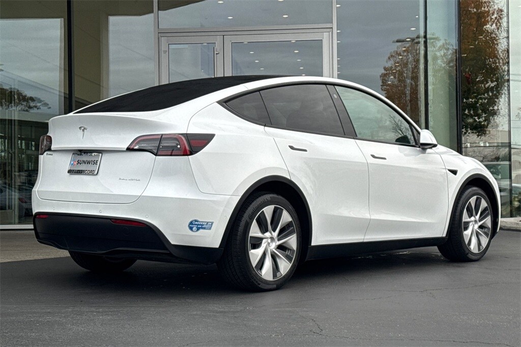 Used 2021 Tesla Model Y Long Range SUV