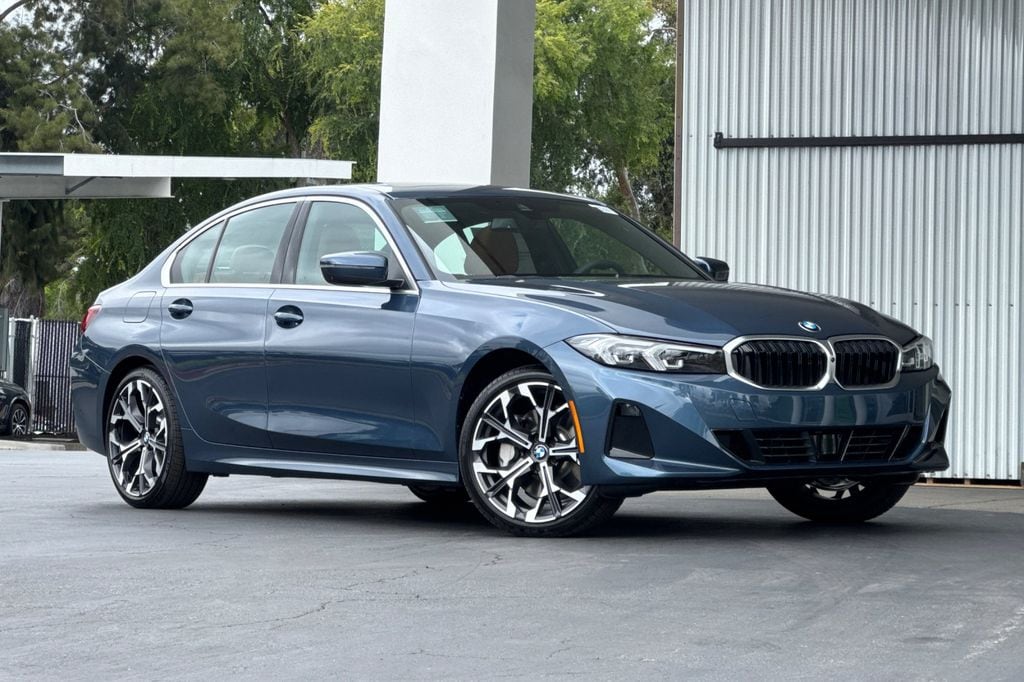 New 2026 BMW 330i Sedan