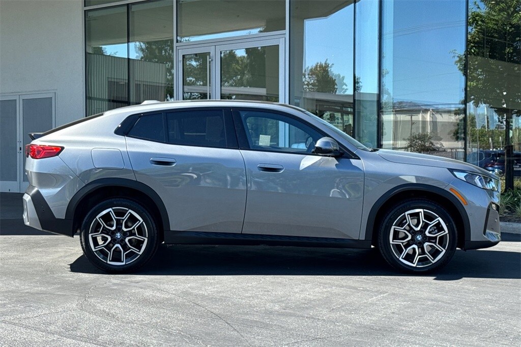 2024 Bmw X2 xDrive28i photo 3