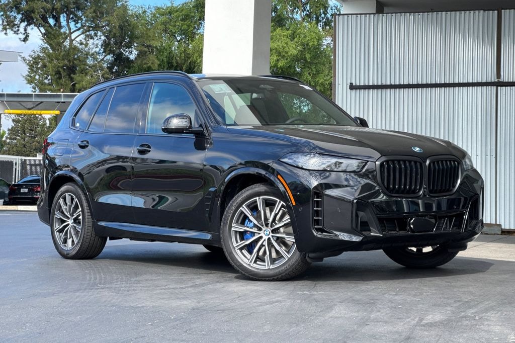 New 2026 BMW X5 PHEV xDrive50e SUV