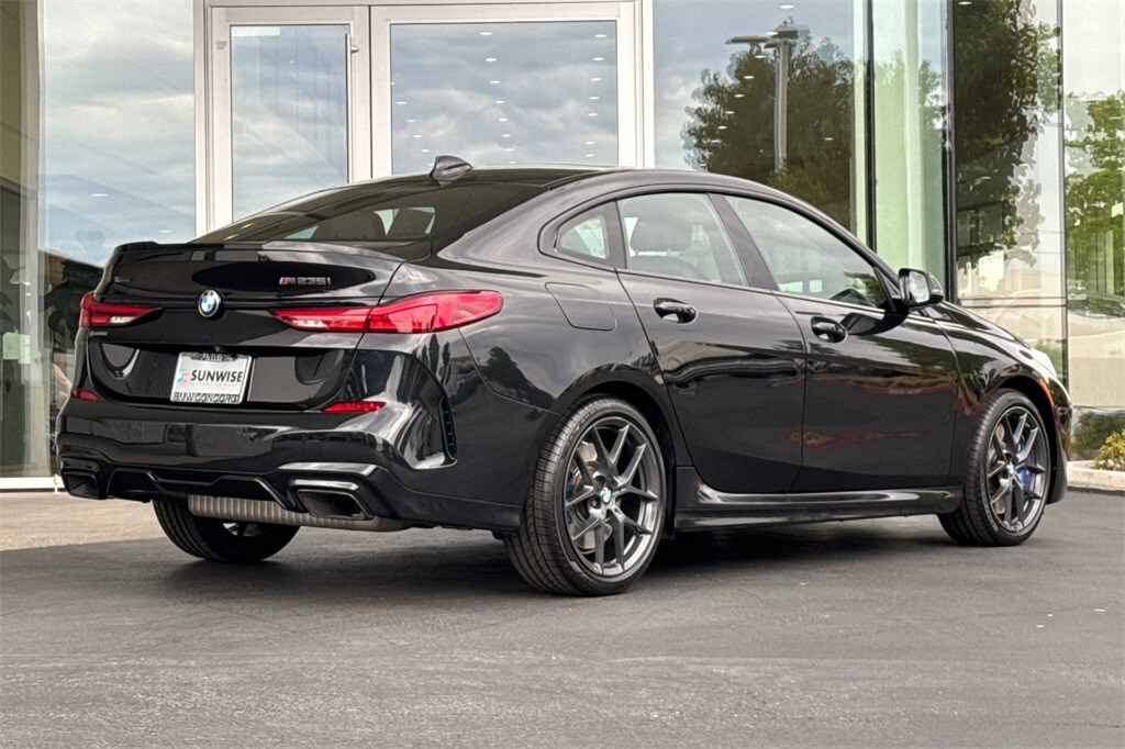 2022 Bmw M235i xDrive Gran Coupe photo 3