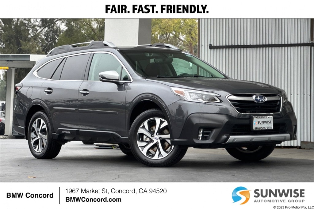 2020 Subaru Outback Touring's photo