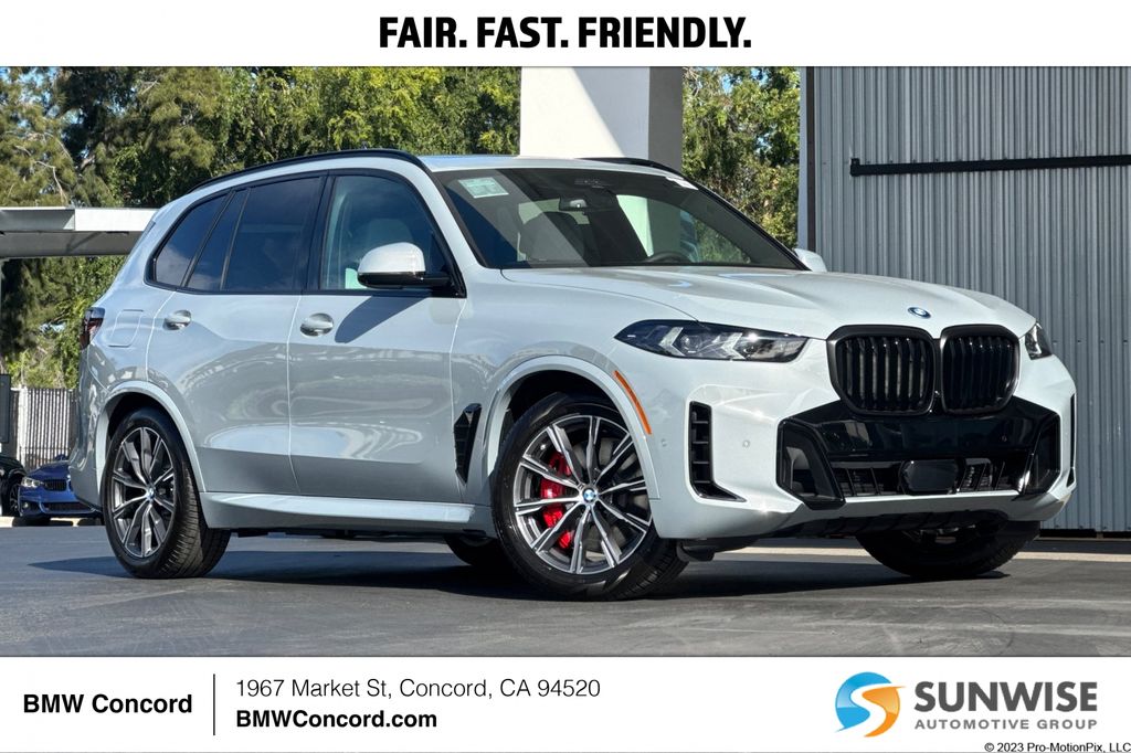 2026 BMW X5 xDrive50e's photo