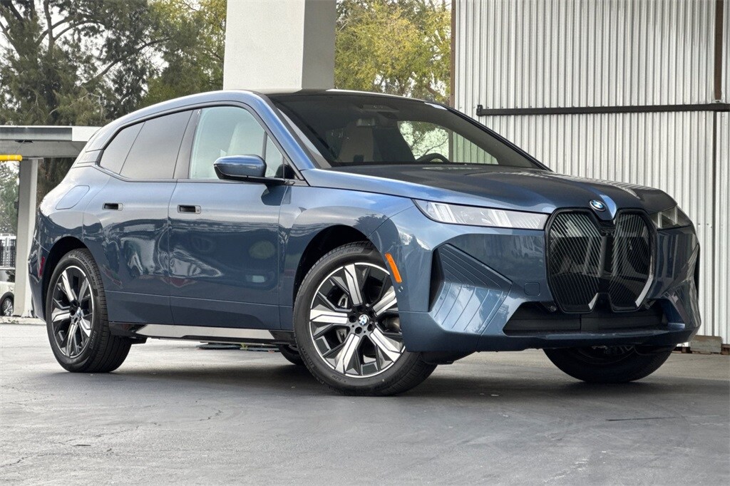 New 2026 BMW iX xDrive45 SUV