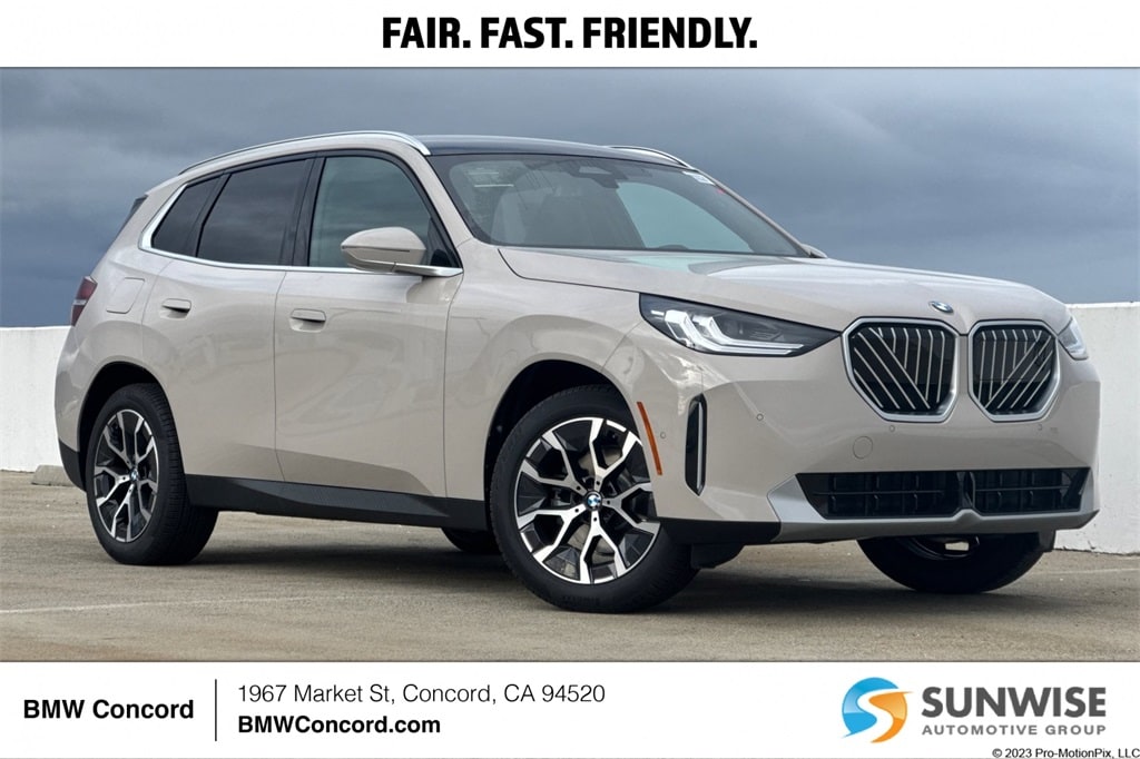 2026 BMW X3 30's photo