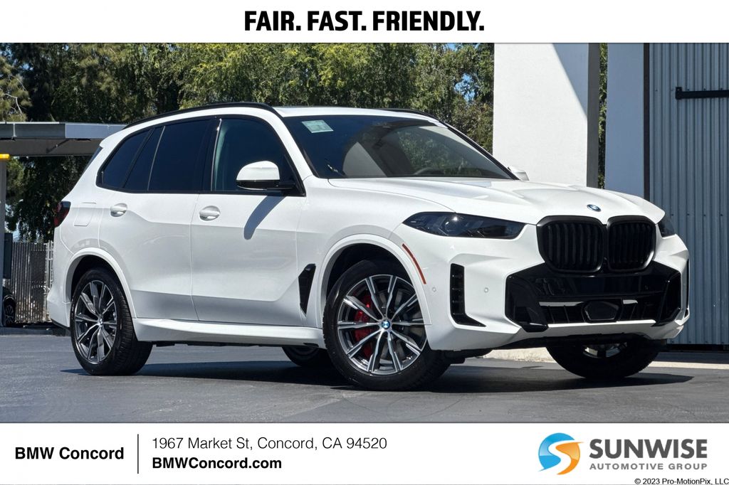 2026 BMW X5 xDrive50e's photo