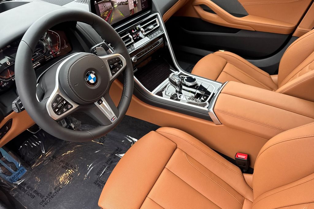 2026 BMW 8 Series 840i - Photo 7
