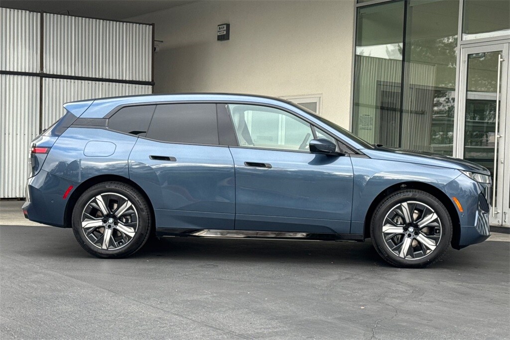 New 2026 BMW iX xDrive45 SUV