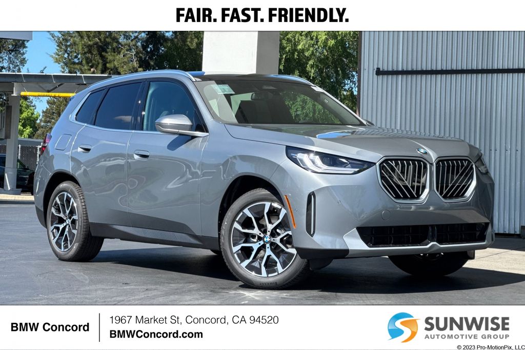 2026 BMW X3 30 XDRIVE's photo