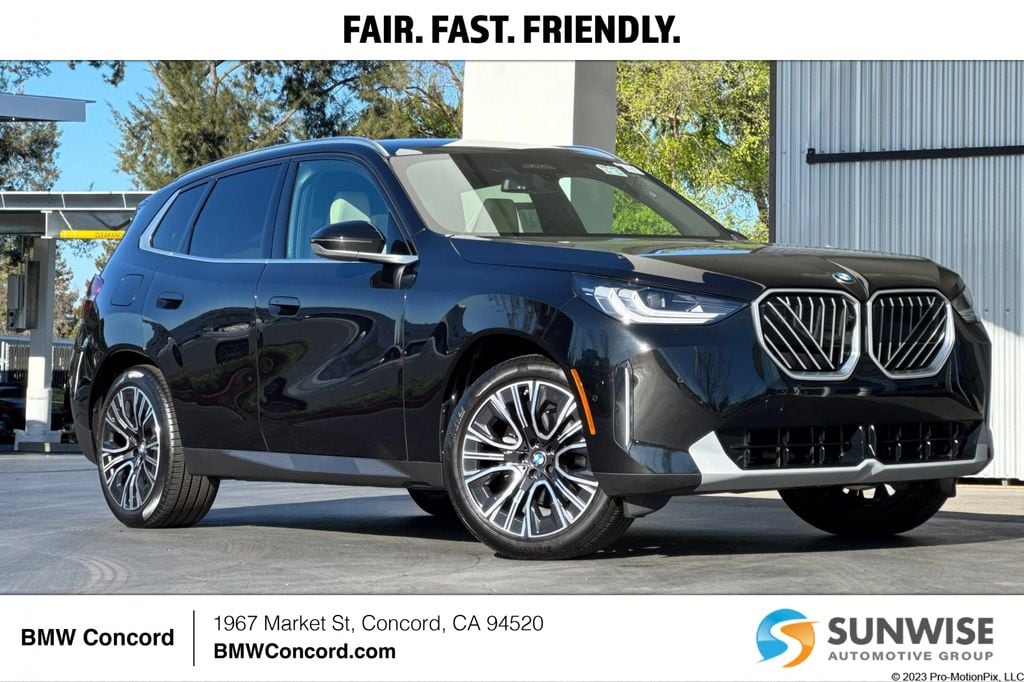 2025 BMW X3 30 XDRIVE's photo