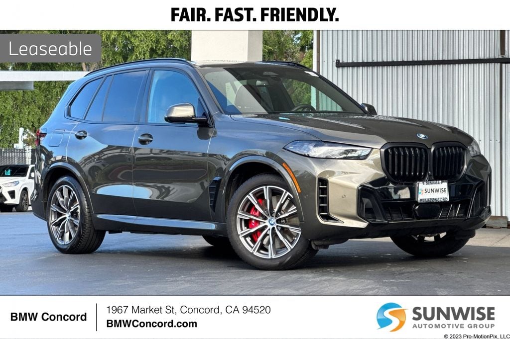 2025 BMW X5 xDrive50e's photo
