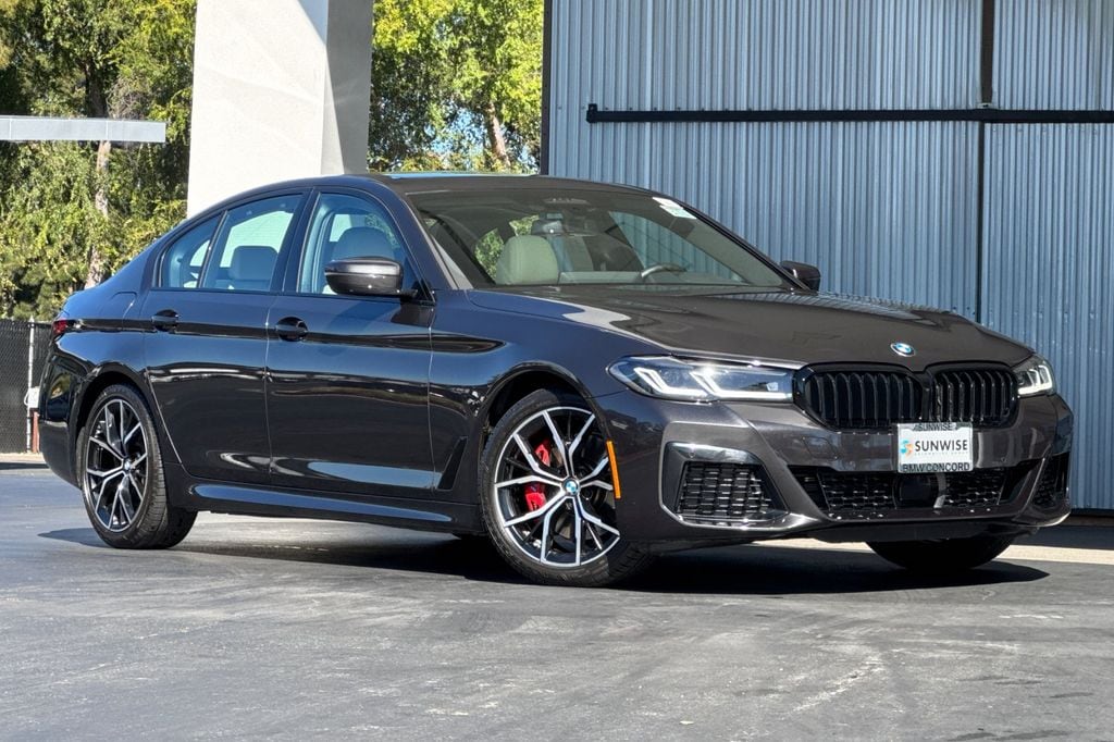 Certified 2023 BMW 530i xDrive Sedan