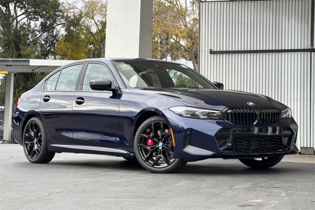 New 2026 BMW 330i Sedan