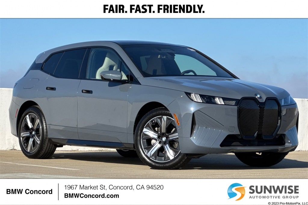 2026 BMW iX 45's photo